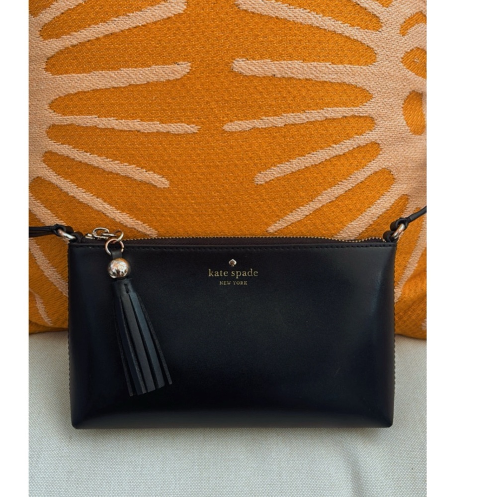 Sold on Marketplace!!Authentic Kate Spade Crossbody Bag - Effortless Elegance!